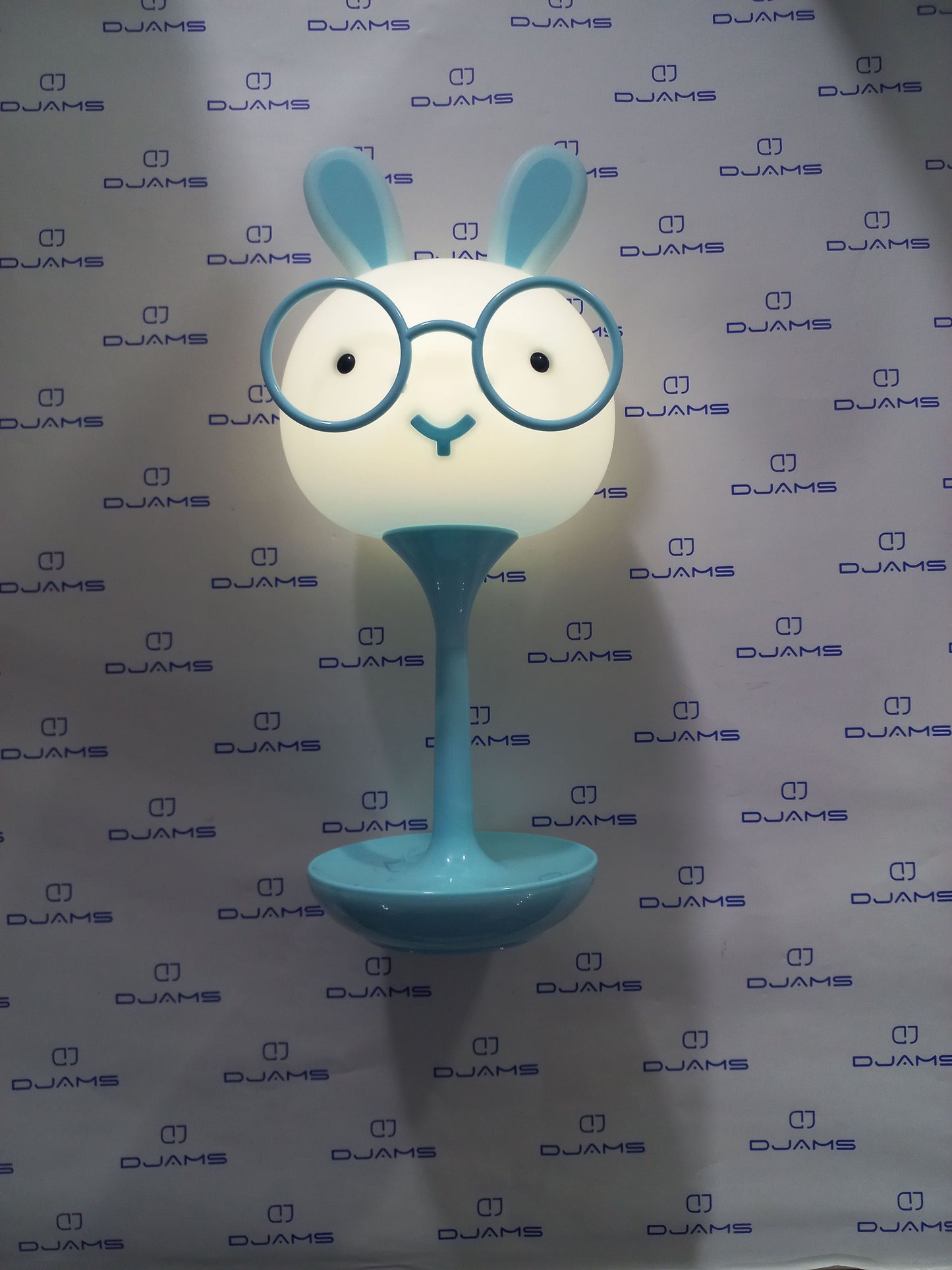 00452 - Rabbit LED light blue