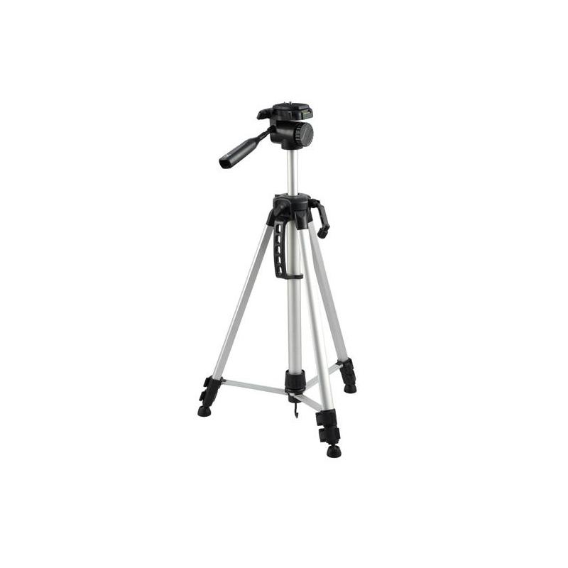 00572 - Silver tripod