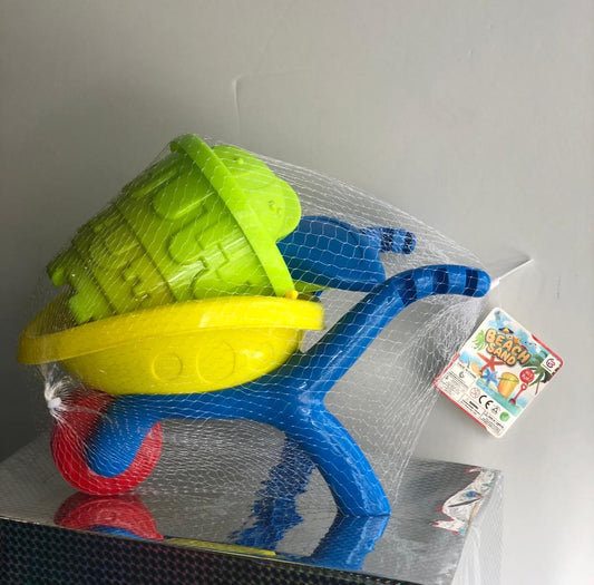 00546- Beach sand bucket with wheel for kids